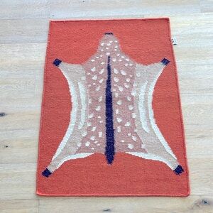 Cold Picnic 2x3 wool fawn / deer area rug